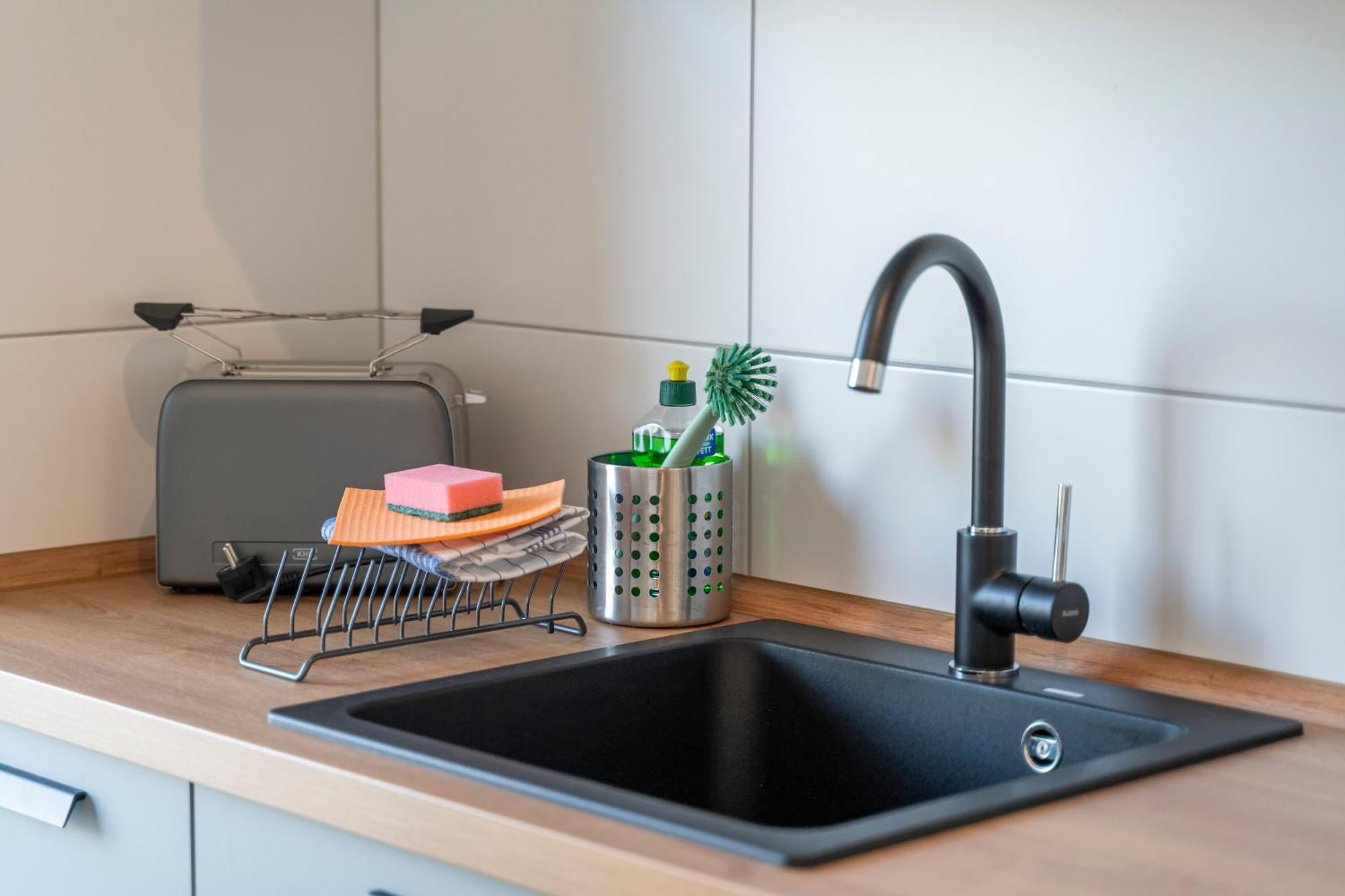 Rr - Central Apartment 80Qm - Balcony - Washer Magdeburg Luaran gambar